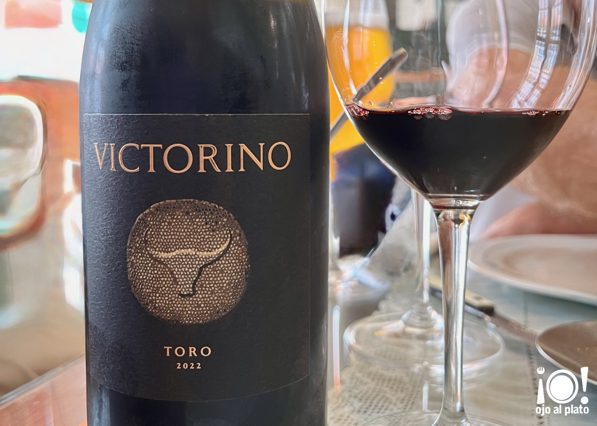 11_vino_anyora_25_07 11_vino_anyora_25_07