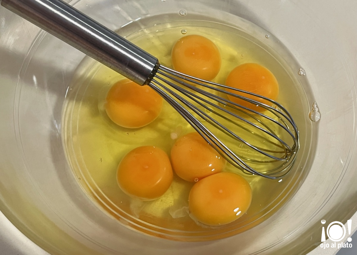 02_huevos_pimientos_rell 02_huevos_pimientos_rell