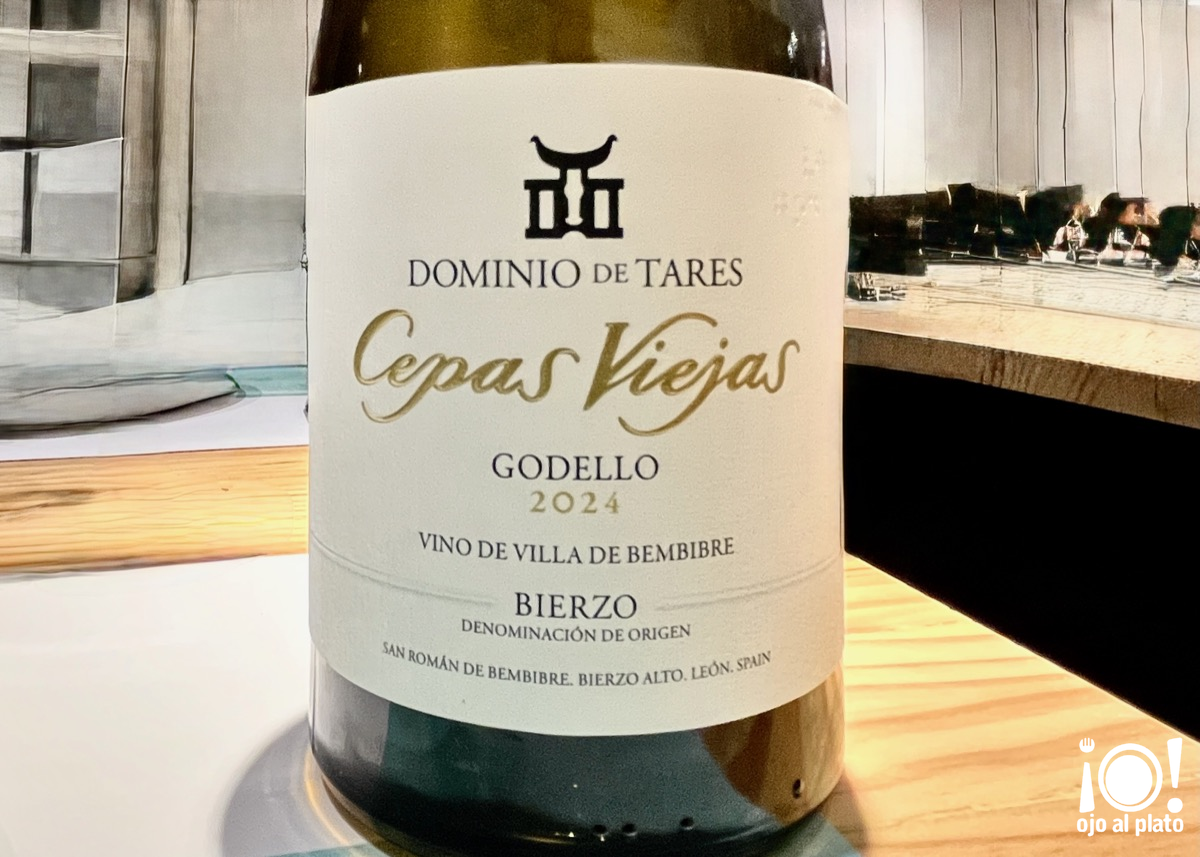 12_vino2_flaca_26_01 12_vino2_flaca_26_01