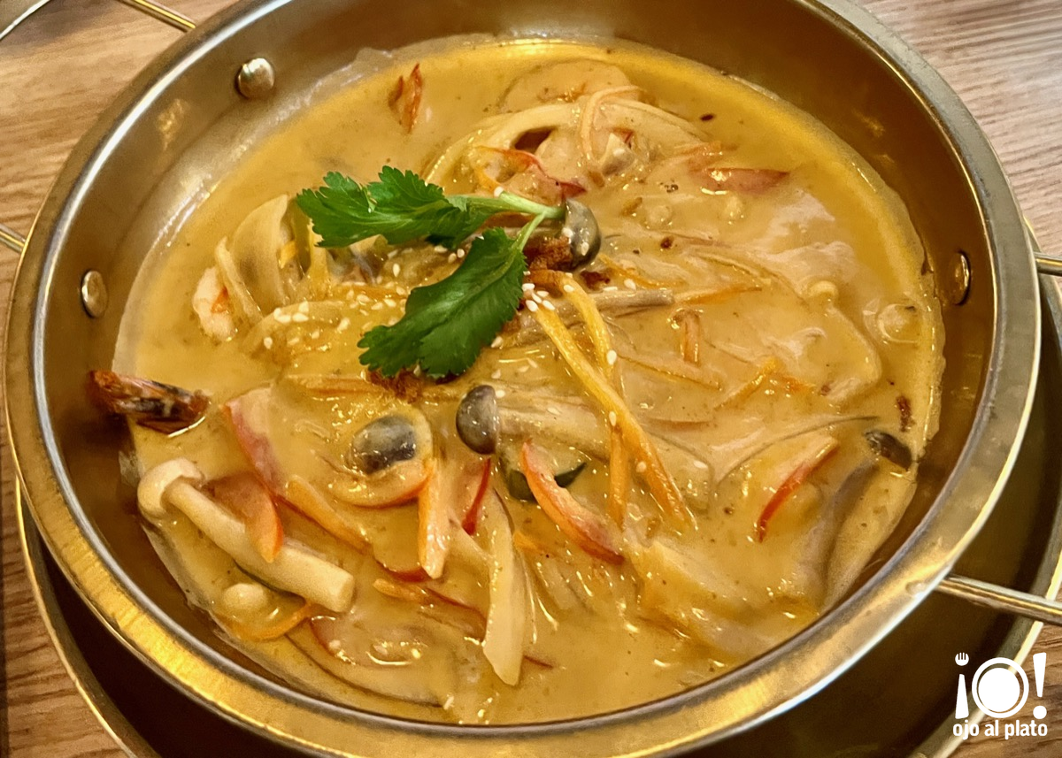04_curry_viviet_26_08 04_curry_viviet_26_08