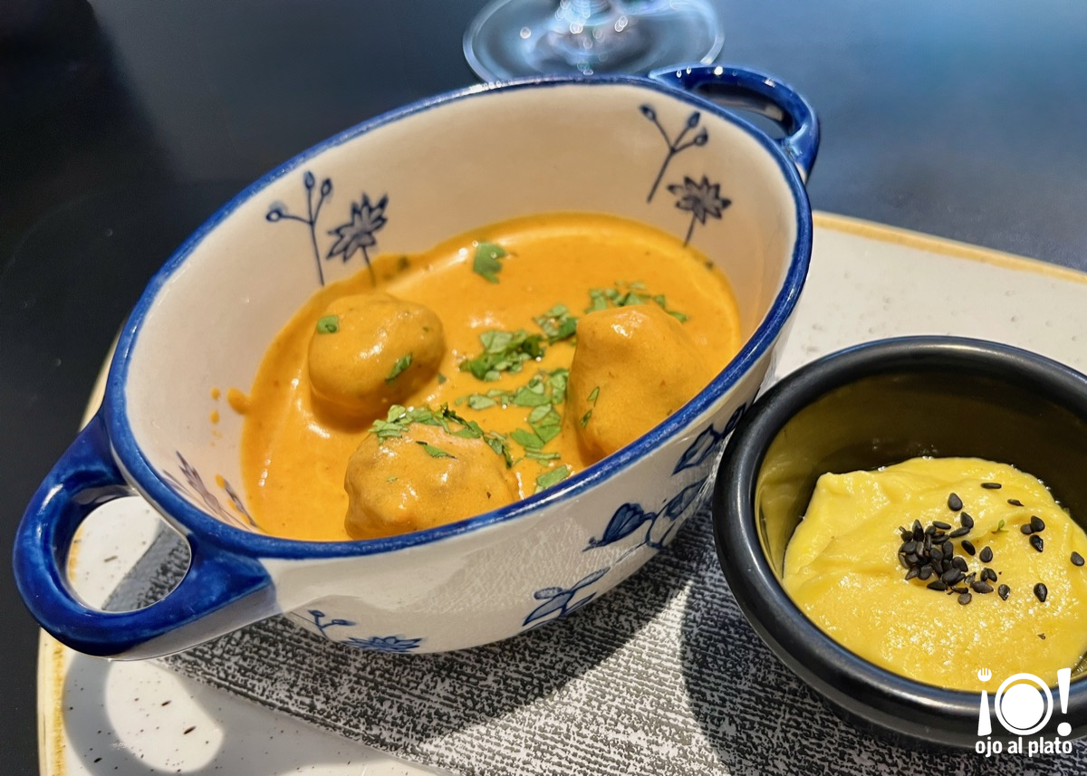 05_curry_deskarat_26_08 05_curry_deskarat_26_08