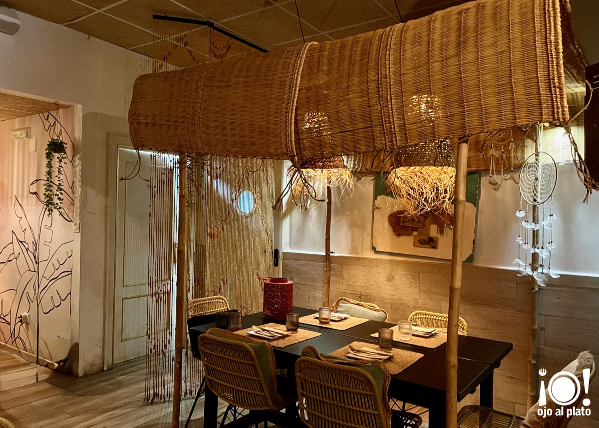 02_comedor_camiri_26_08 02_comedor_camiri_26_08